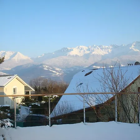 D'hotes Les Mesanges Bed & Breakfast Saint-Nazaire (Isere)
